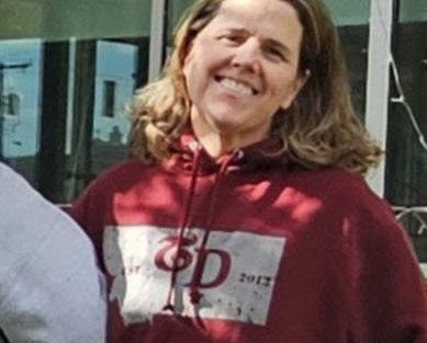 Dames Hoodie-Design #3-MT Est.